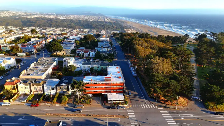 Seal Rock Inn - Your Oceanfront Escape for Marathon Weekend - Exterior - Aerial view