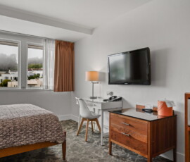Seal Rock Inn - Room 303 - Ammenities