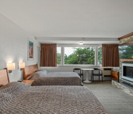Seal Rock Inn - Room 305 - Hotel room entrance view
